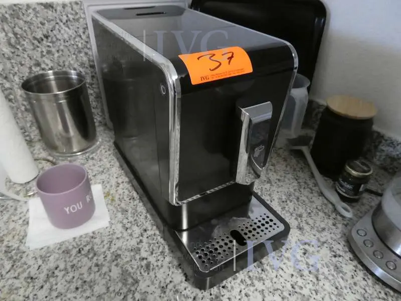 Kaffeemaschine (schwarz) TCHIBO